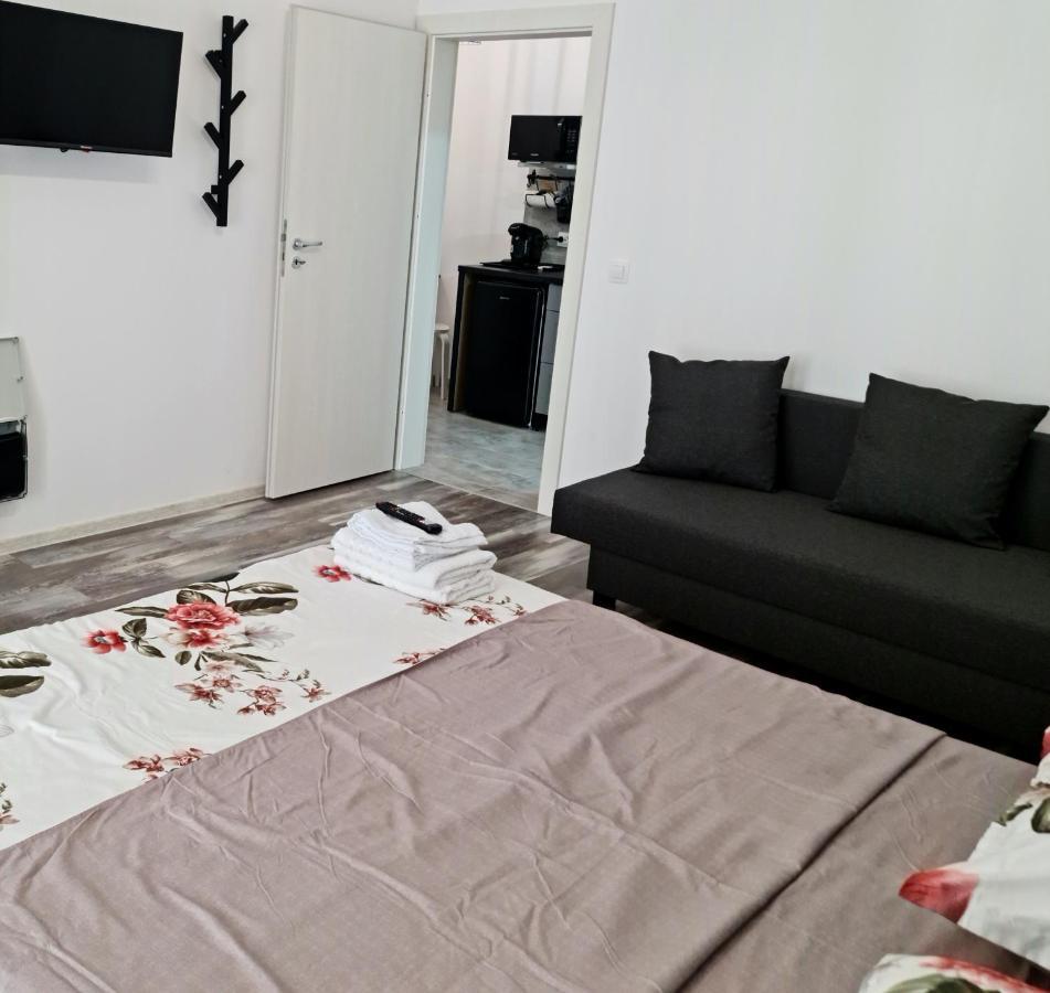 Apartament E'Special No3 Alba Iulia Exterior photo