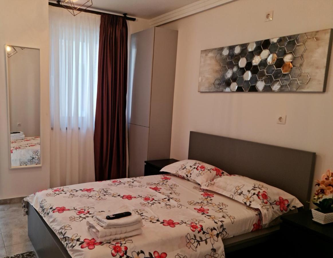 Apartament E'Special No3 Alba Iulia Exterior photo